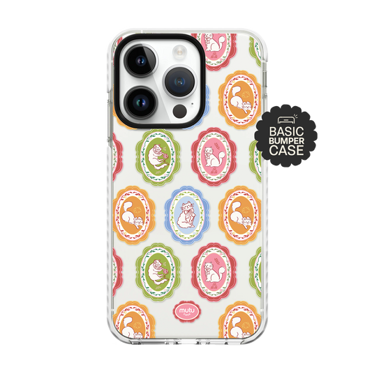 Cat Medallions Basic Case