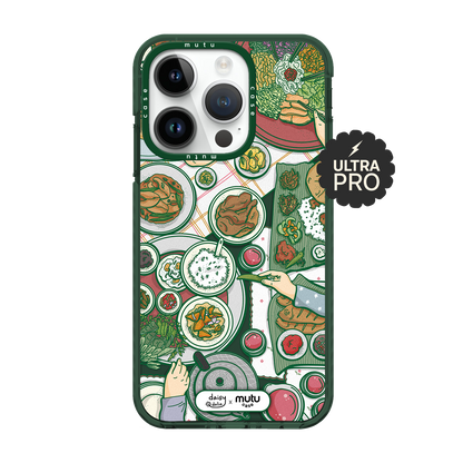 Makan Makan.. Ultra Pro Case