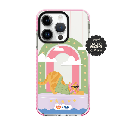Cat Fashion Show Basic Case